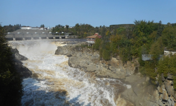 A Doggy Day Trip To Grand Falls NB